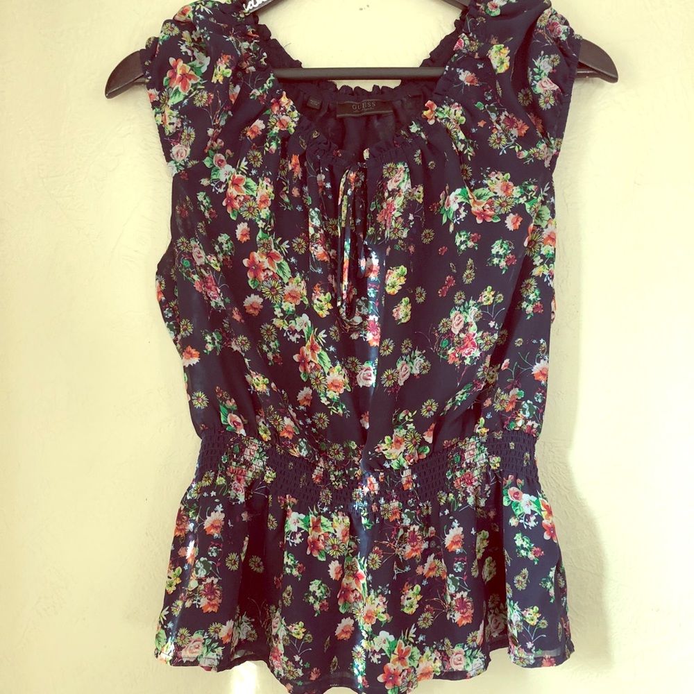 Guess floral blouse